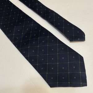 Brooks Brothers Navy and Green Checkered silk Tie 56 x 3 USA made